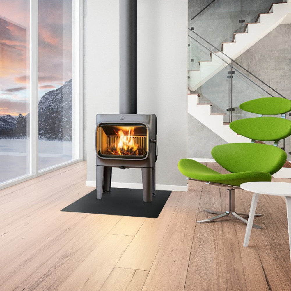 An image of Jotul F305 Wood Burning Stove with Long Legs - Black - Without Heat Shield
